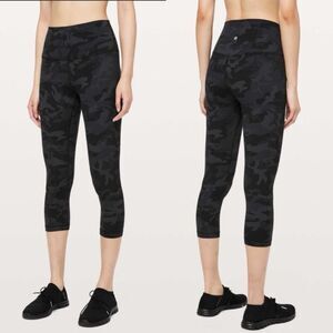 Lululemon Align Crop 21" Incognito Camo Multi Grey Women’s Size 6‎